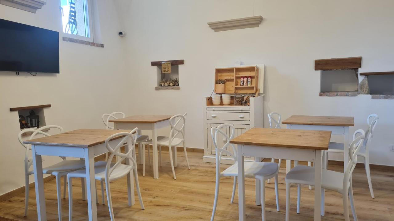 Federico II - Rooms And Breakfast Borgio Verezzi Kültér fotó